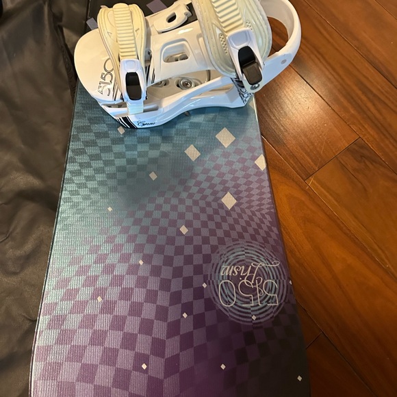 Snowboard 5150 with bindings ( 158 cm; pickup only in SF Valley) - Picture 3 of 4